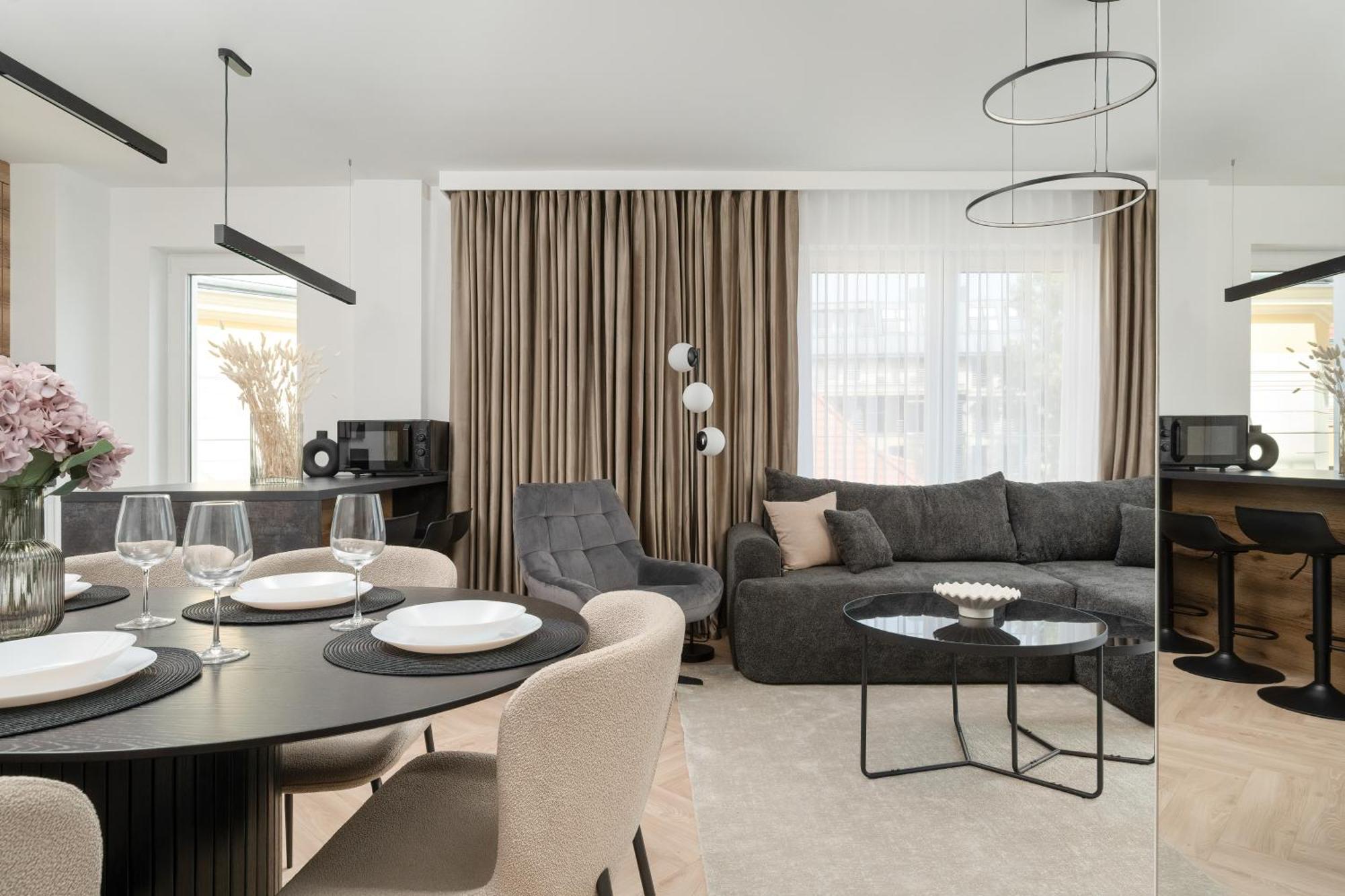Elegancki Apartament Z Parkingiem Blisko Starego Miasta By Noclegi Renters 브로츠와프 외부 사진